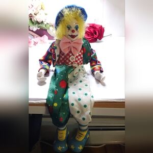 Vintage Ganz Shelf Sitting Clown Doll Ceramic Head & Ceramic Shoes